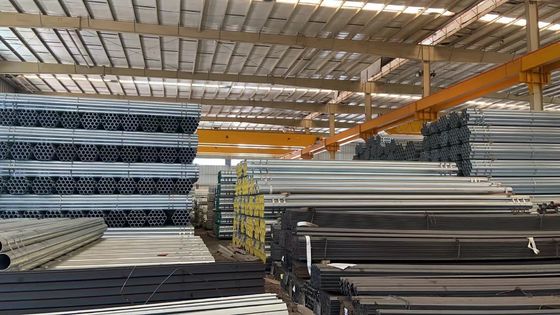 Tubos de aço inoxidável sem costura e laminados a quente, de comprimento personalizado, com extremos roscados
