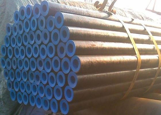 Serviço de corte de tubos de aço sem costura conformes com a norma ASTM A106 em vários comprimentos