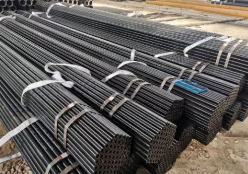 DIN 17175 Tubos de aço galvanizado pintados a preto Tubo sem costura para processo de perfuração