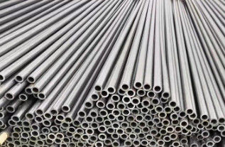 1.2-30 Tubos de aço de liga de espessura de parede para aumento do brilho em aplicações industriais