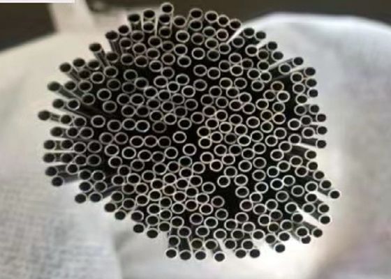 Tubos de aço de liga de alta luminosidade e durabilidade