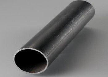 Tubos soldados de resistência elétrica de aço carbono com comprimento e versatilidade personalizados
