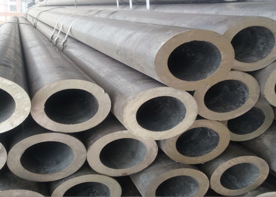 Tubos de aço ligado de alta resistência e resistência à corrosão para aplicações industriais