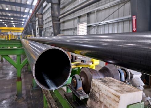Q195-A572 Gr.50 Tubo de aço carbono/inoxidável/liga de precisão e resistência com tampa protetora de extremidade