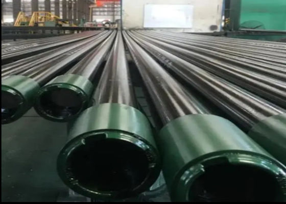 Tubo de revestimento de aço carbono protegido por verniz API Diâmetro externo personalizado 21,3-1420MM