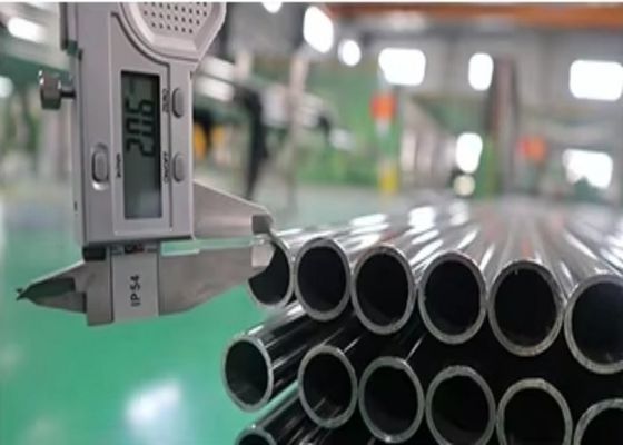 Tubos e tubos de aço inoxidável normalizados ASTM A312 para a técnica de laminagem a frio