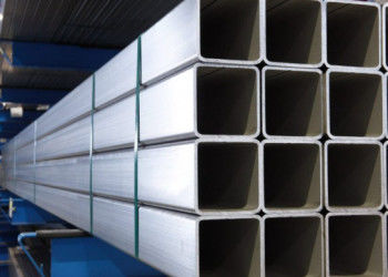 Técnica laminada a quente Tubo e tubo de aço inoxidável em forma de retângulo