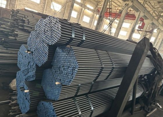 Tubo sem costura personalizado com tolerância de ± 10% e serviço de processamento de perfuração