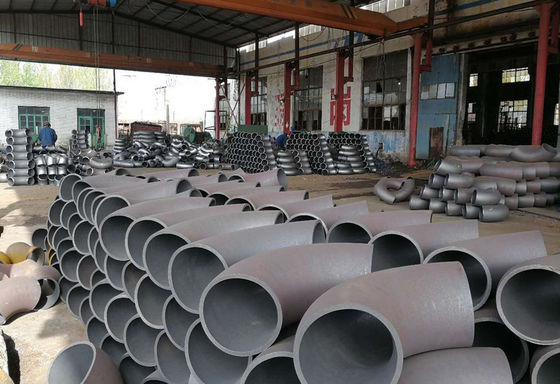 Fittings de tubos de aço de longa duração Período de produção de prensagem a frio