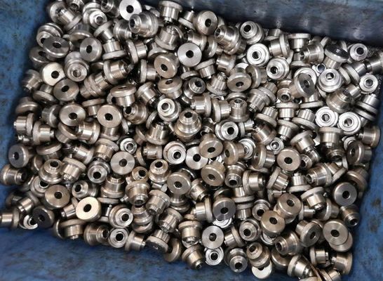 Fittings de tubos de aço de longa duração Período de produção de prensagem a frio