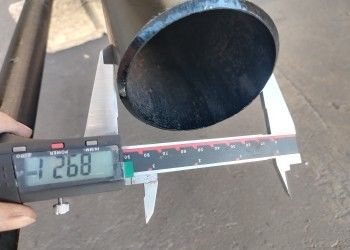 Tubo de aço sem costura ASTM A106 Laminado a quente 0,2-100mm