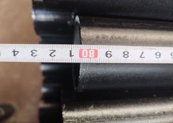 Tubo de aço sem costura ASTM A106 Extrusão a quente ± 10% Tolerância