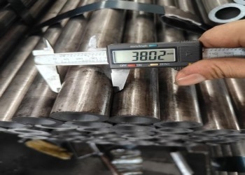 Tubo de aço de trocador de calor de 16Mn 0,7-30MM Espessura da parede comprimento personalizado