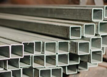 Secções Ocas de Aço com Serviço de Processamento de Soldagem e Forma de Secção Quadrada para Tratamento de Superfície Personalizável