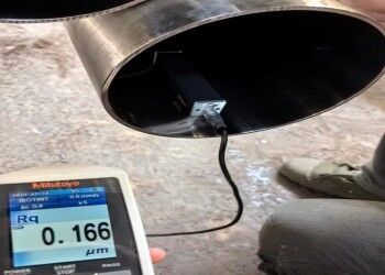 Tubo de aço inoxidável laminado a frio com acabamento de superfície BA 2B NO1 NO3 NO4 para usos estruturais pesados