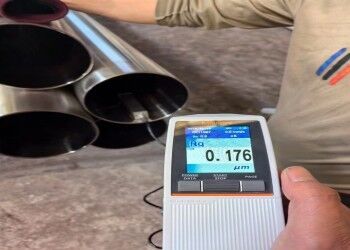 Tubos de aço inoxidável BA de acabamento de superfície de grau 304N concebidos para resistência à corrosão