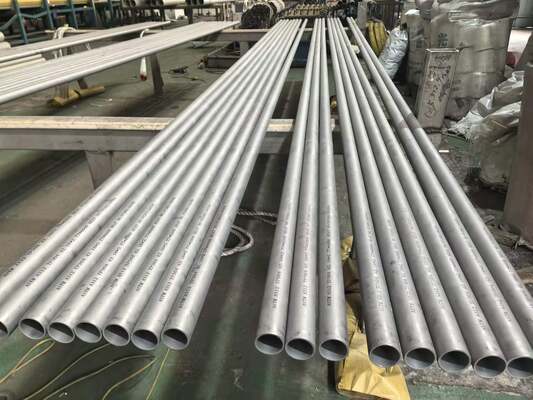 Tubo de aço sem costura com espessura de parede de 2 mm a 60 mm revestimento FBE e comprimento personalizado para aplicações industriais