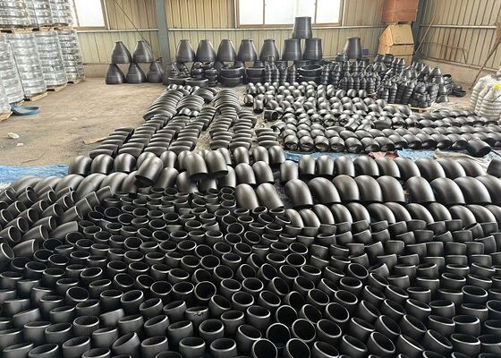 Conexões de Aço Carbono Laminado a Quente com Classificação de Pressão de 150 PSI a 2500 PSI para Aplicações de Petróleo e Gás
