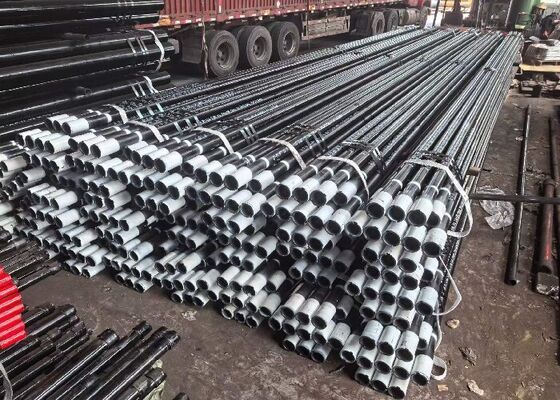 Tubos API 5CT com resistência de rendimento de 80.000 Psi e diâmetro externo de 4,5 polegadas com fio redondo API para aplicações de campos petrolíferos